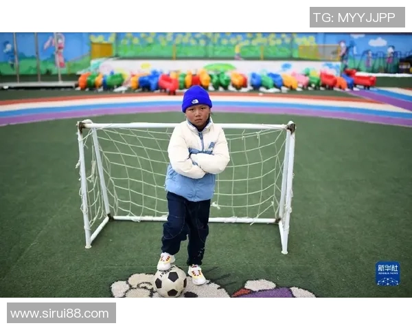 阳光男孩的足球梦想与明星之路探秘